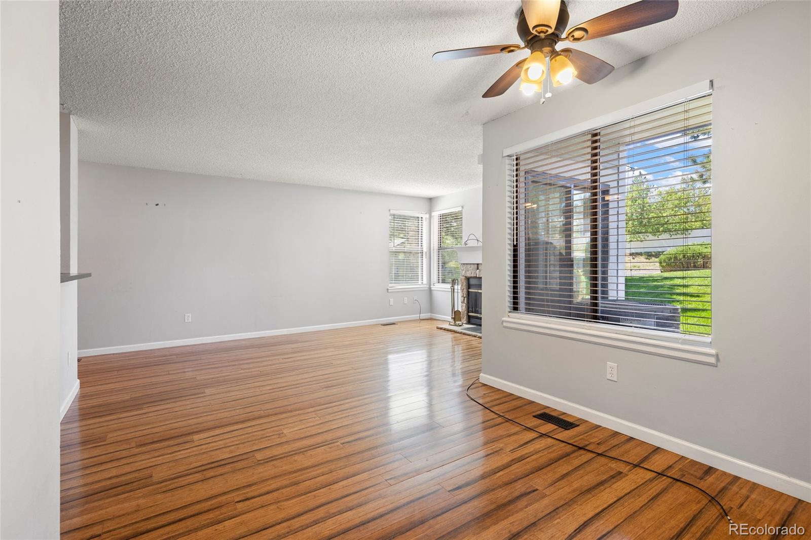 MLS Image #11 for 6715 s field street,littleton, Colorado