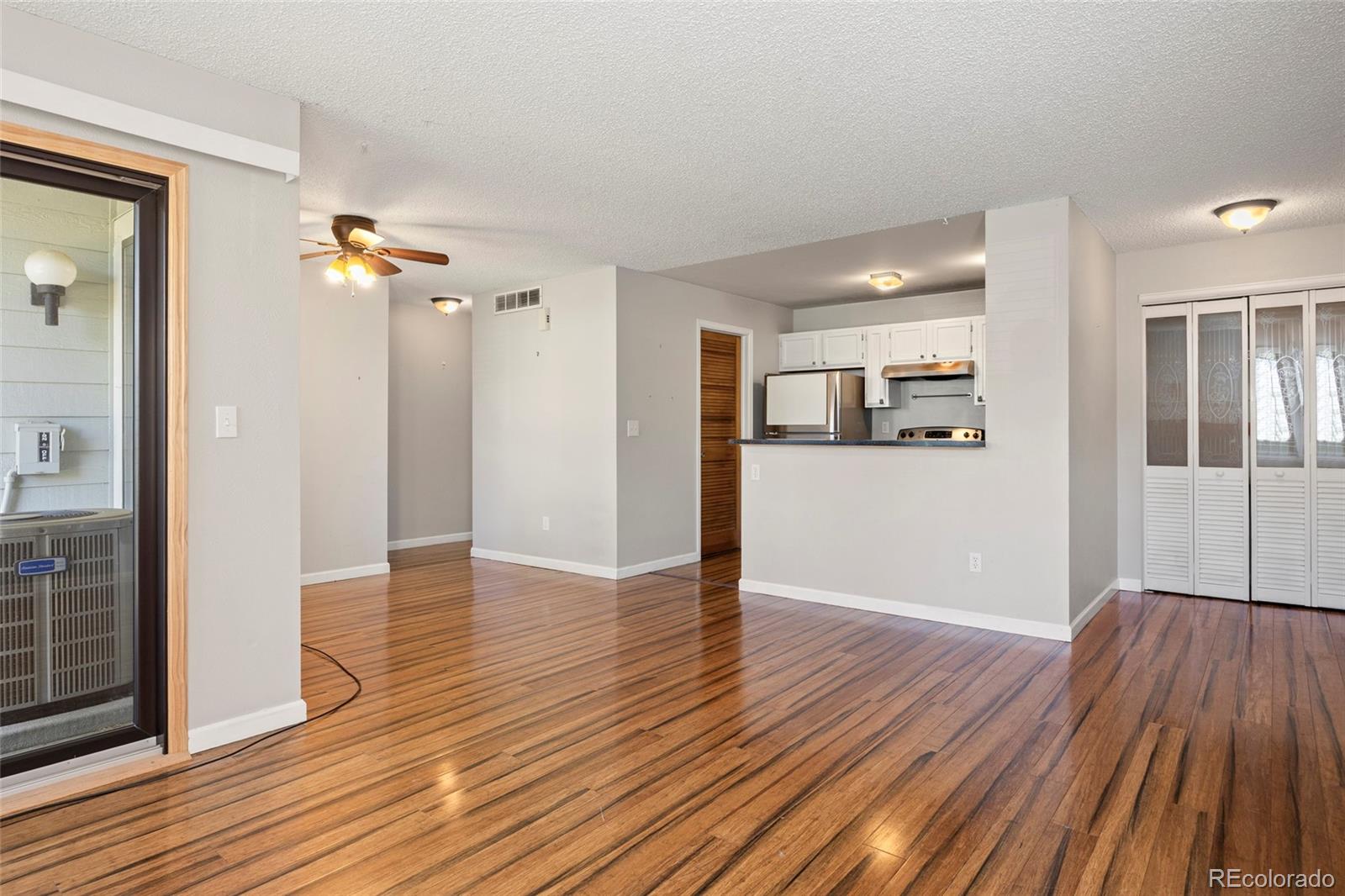 MLS Image #5 for 6715 s field street,littleton, Colorado