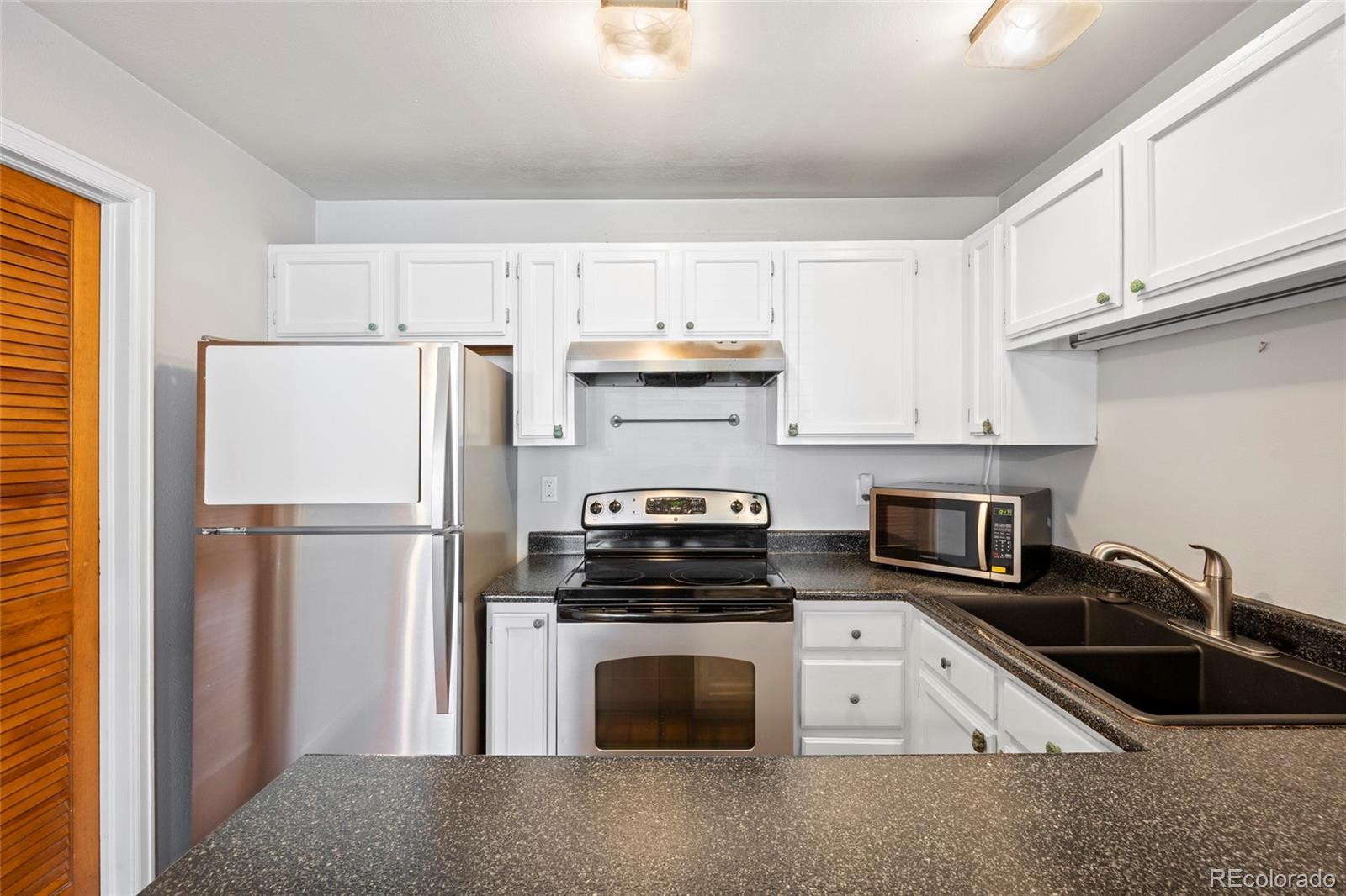 MLS Image #9 for 6715 s field street,littleton, Colorado