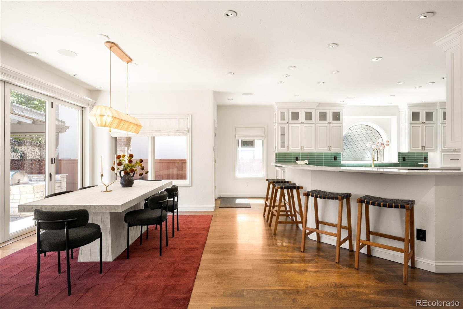 MLS Image #11 for 2534 s saint paul street,denver, Colorado