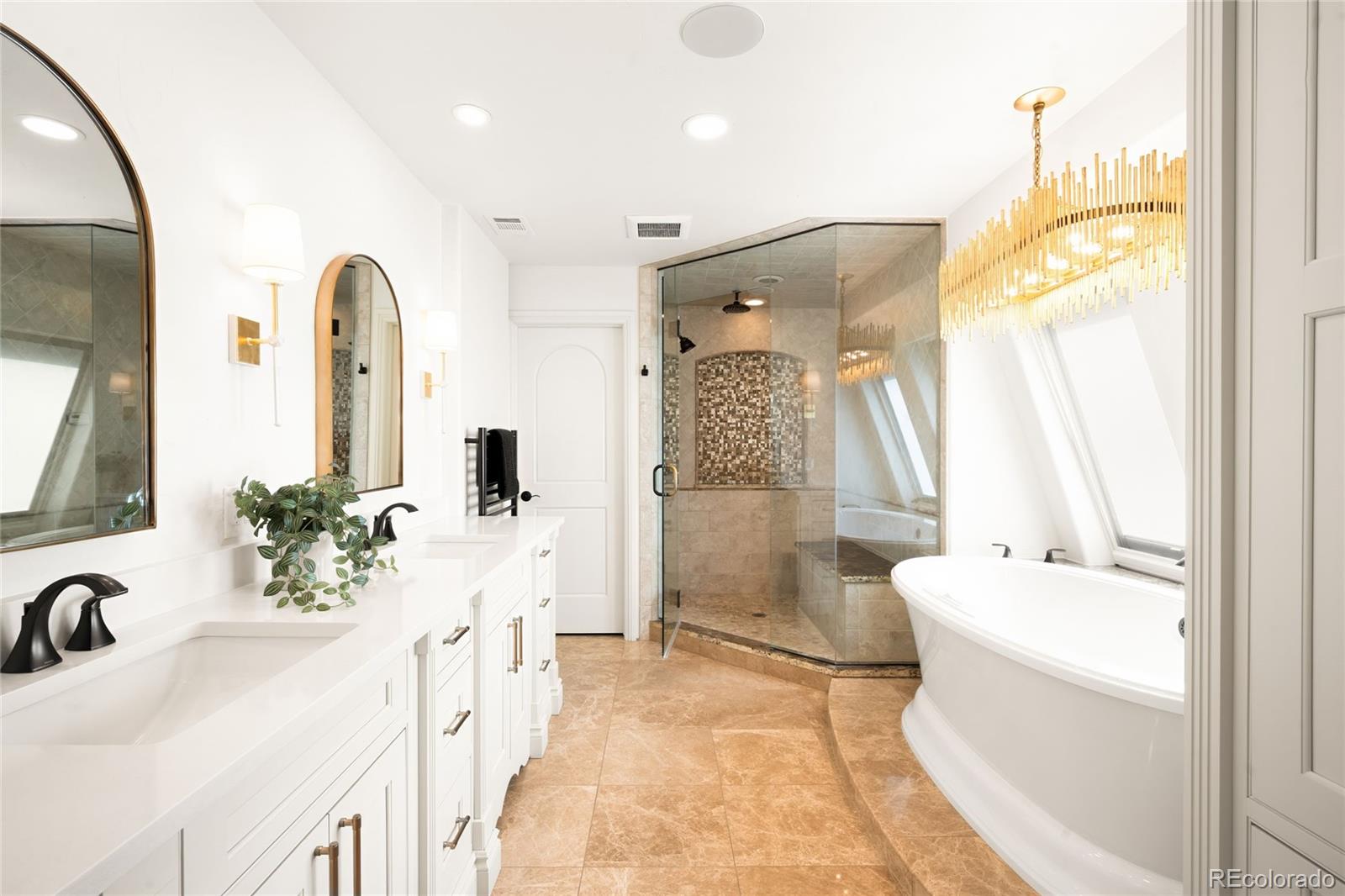 MLS Image #19 for 2534 s saint paul street,denver, Colorado
