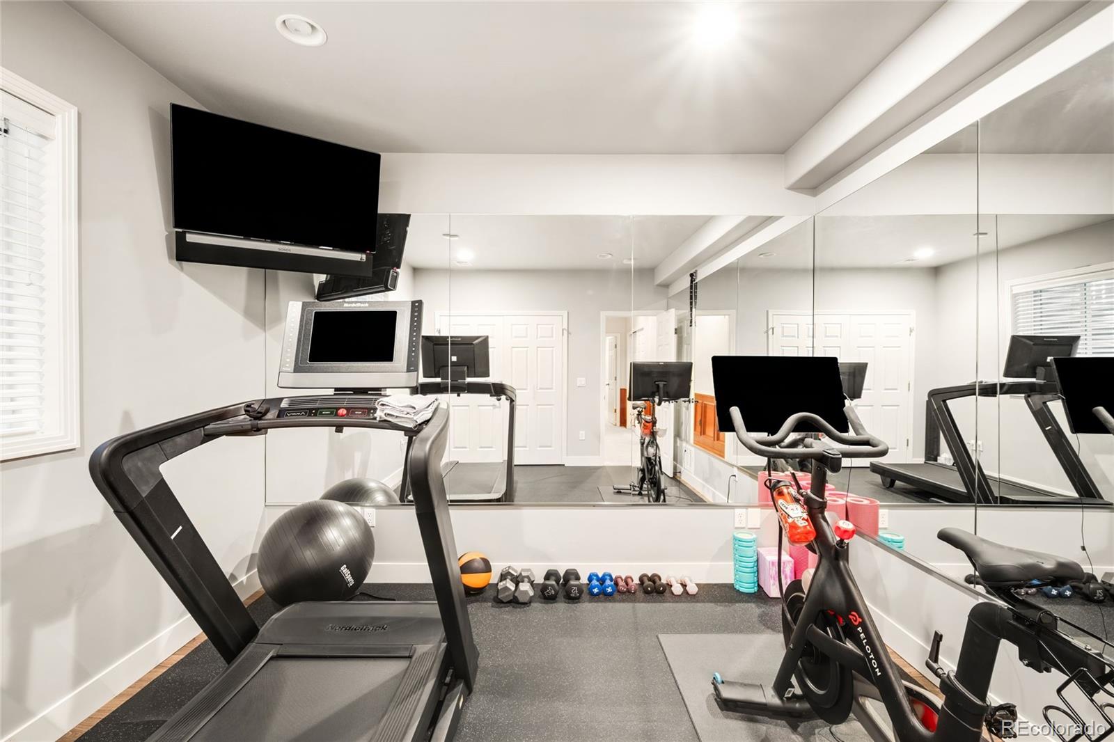 MLS Image #26 for 2534 s saint paul street,denver, Colorado