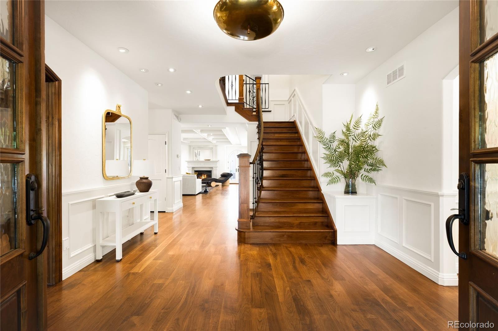 MLS Image #3 for 2534 s saint paul street,denver, Colorado