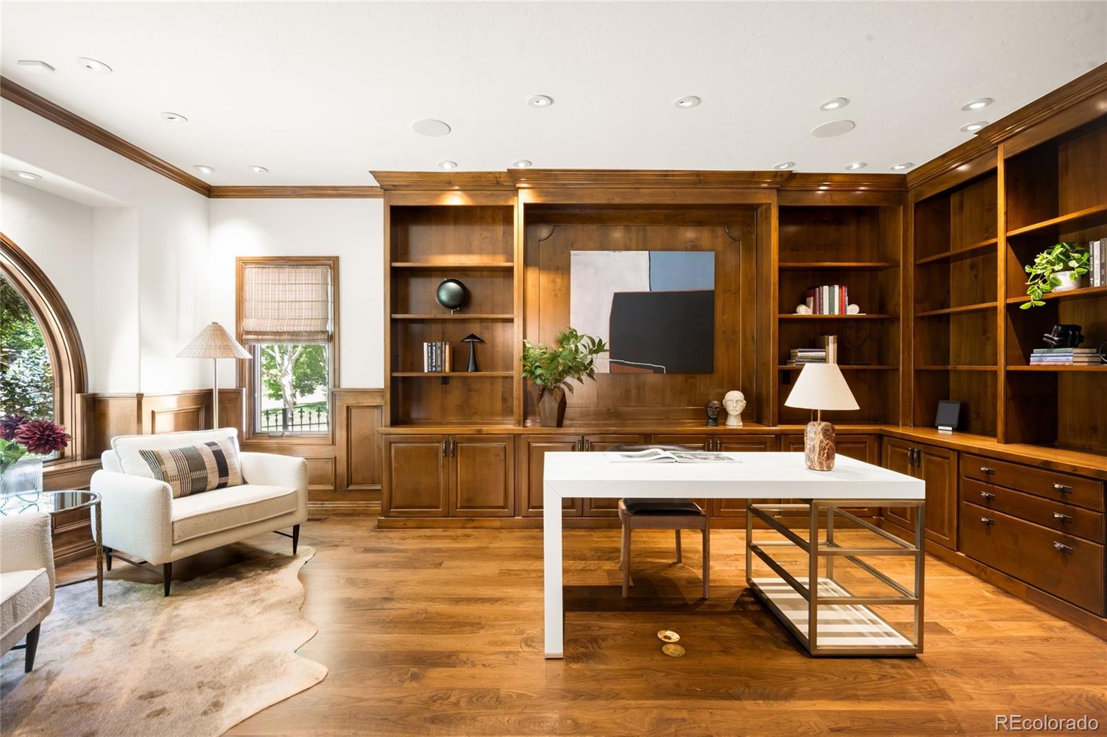 MLS Image #5 for 2534 s saint paul street,denver, Colorado