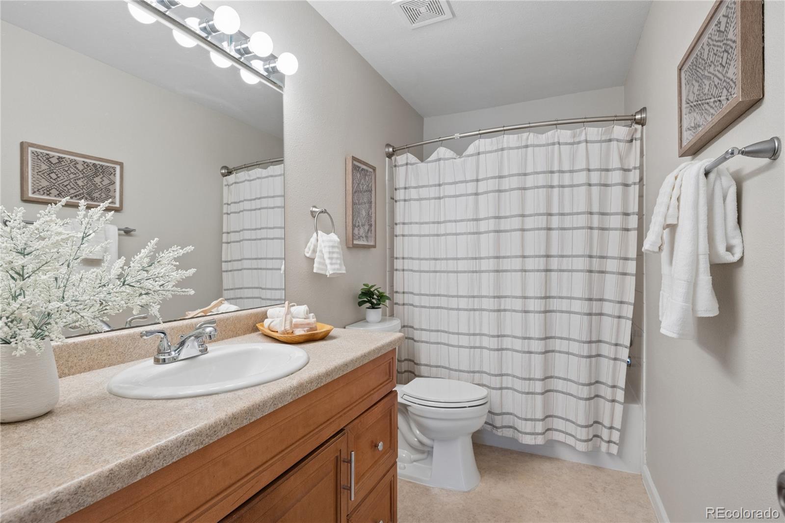 MLS Image #13 for 10951  fairfax court,thornton, Colorado