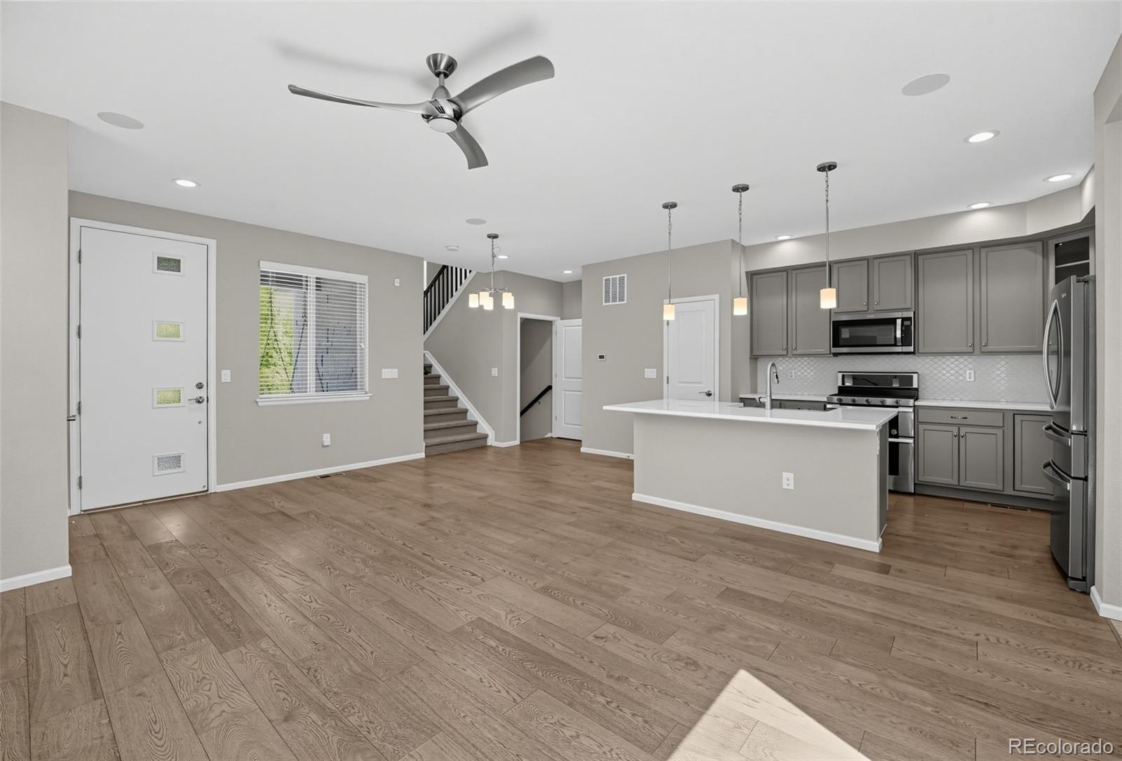 MLS Image #11 for 8954 e 58th drive,denver, Colorado