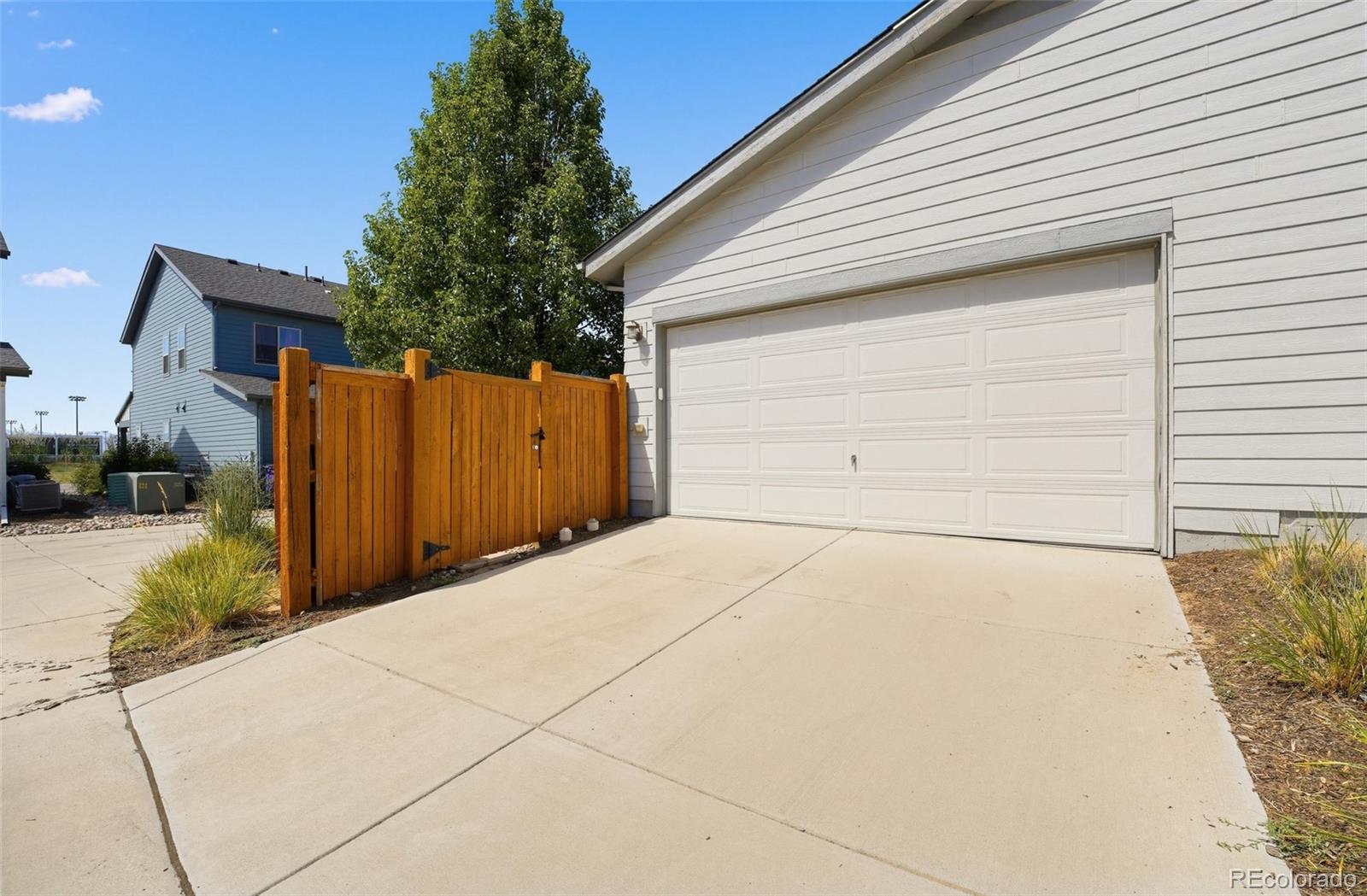 MLS Image #34 for 8954 e 58th drive,denver, Colorado