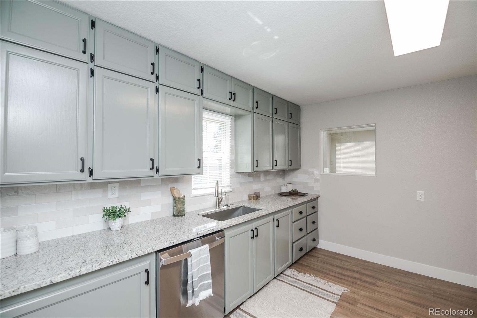 MLS Image #6 for 4595 s lipan court,englewood, Colorado