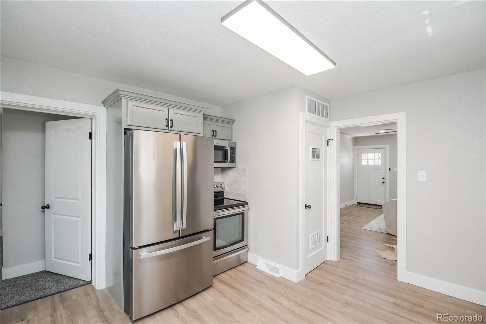 MLS Image #9 for 4595 s lipan court,englewood, Colorado