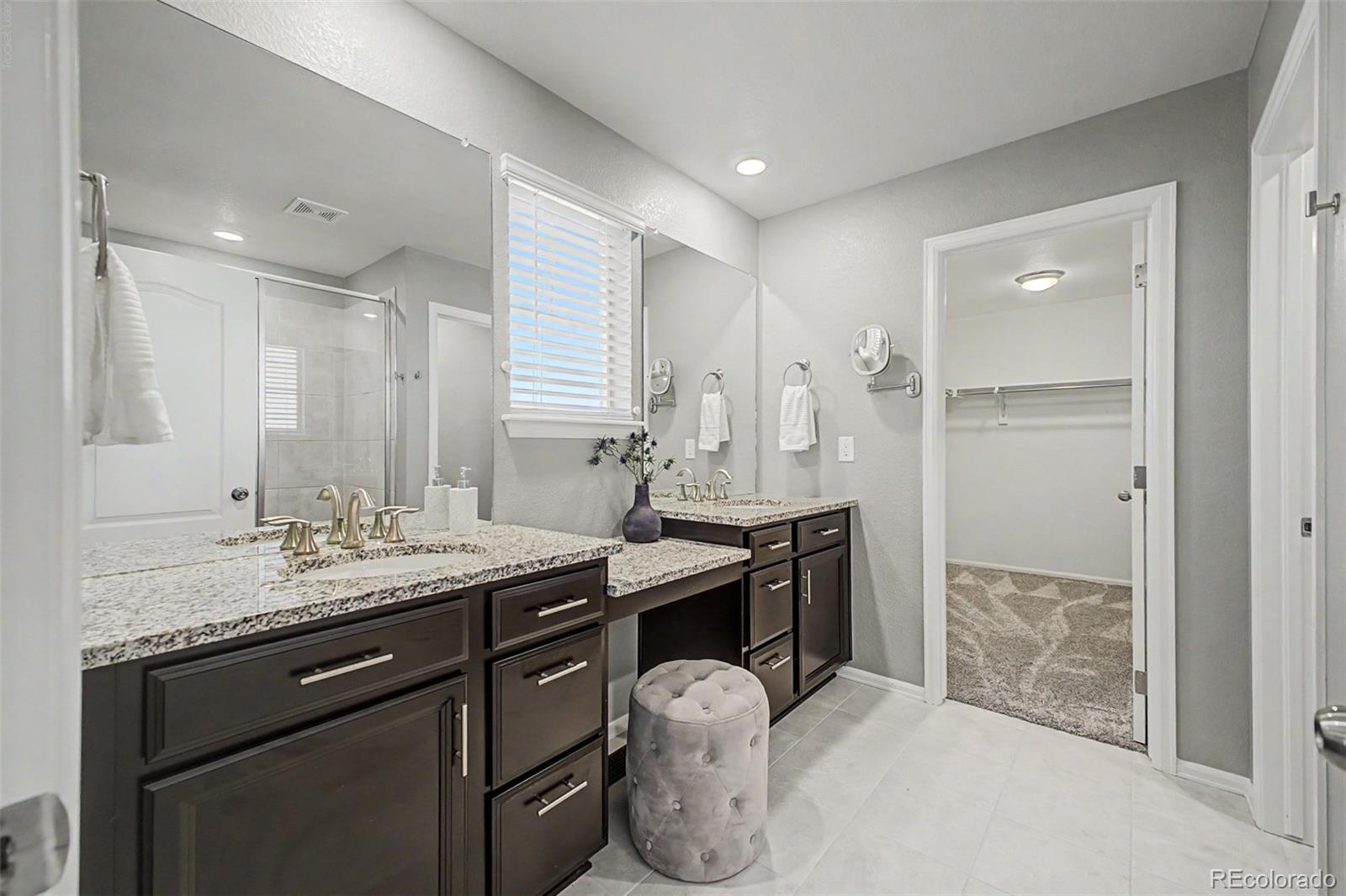 MLS Image #18 for 423 n patsburg street,aurora, Colorado