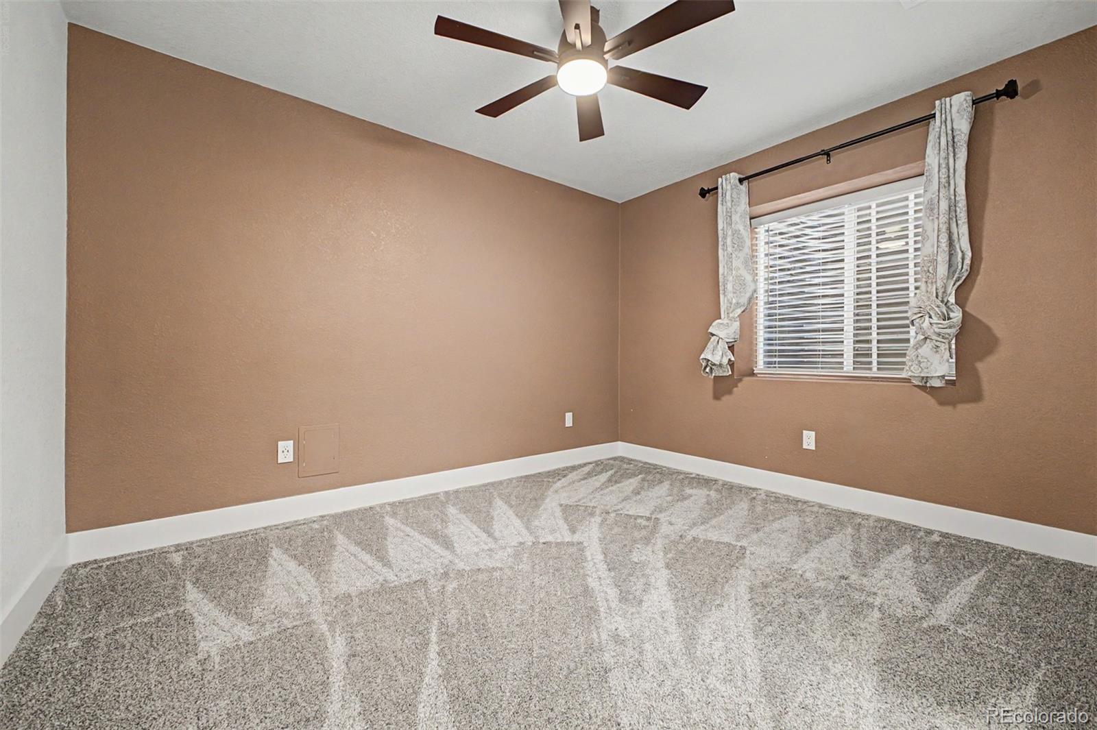 MLS Image #30 for 423 n patsburg street,aurora, Colorado