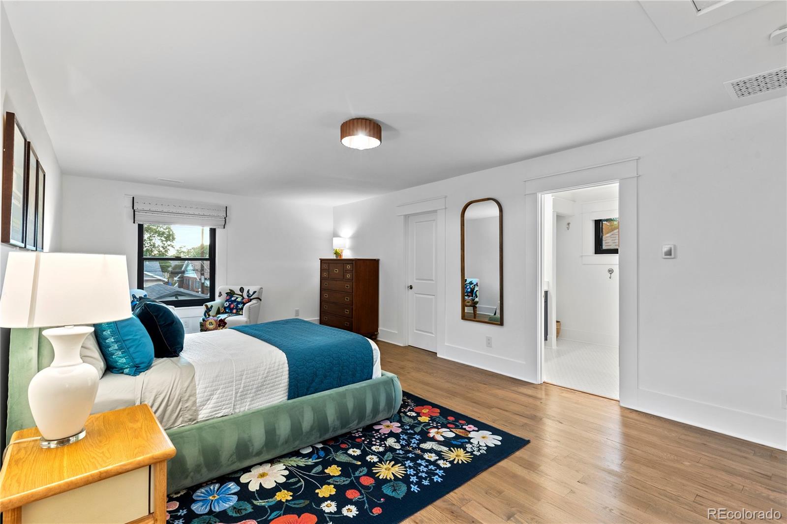 MLS Image #12 for 507 s emerson street,denver, Colorado