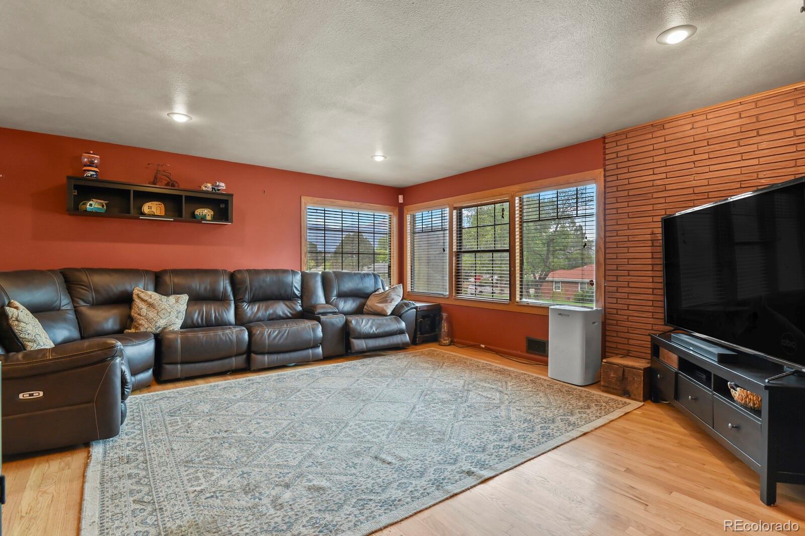 MLS Image #1 for 1759  palmer park boulevard,colorado springs, Colorado