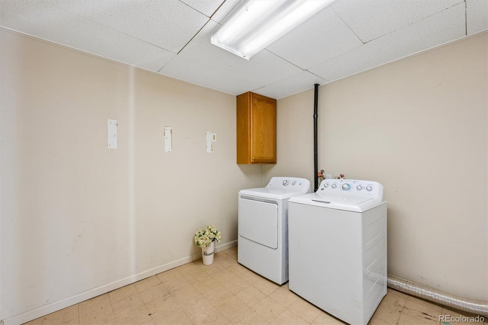 MLS Image #18 for 1150 s fairfax street,denver, Colorado