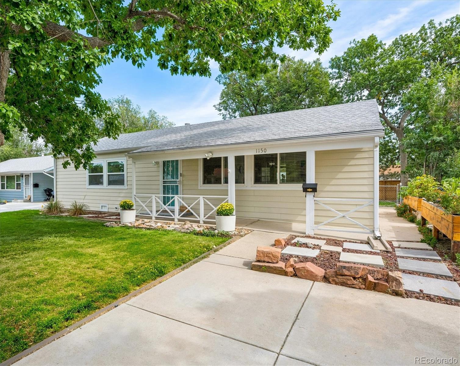 MLS Image #2 for 1150 s fairfax street,denver, Colorado