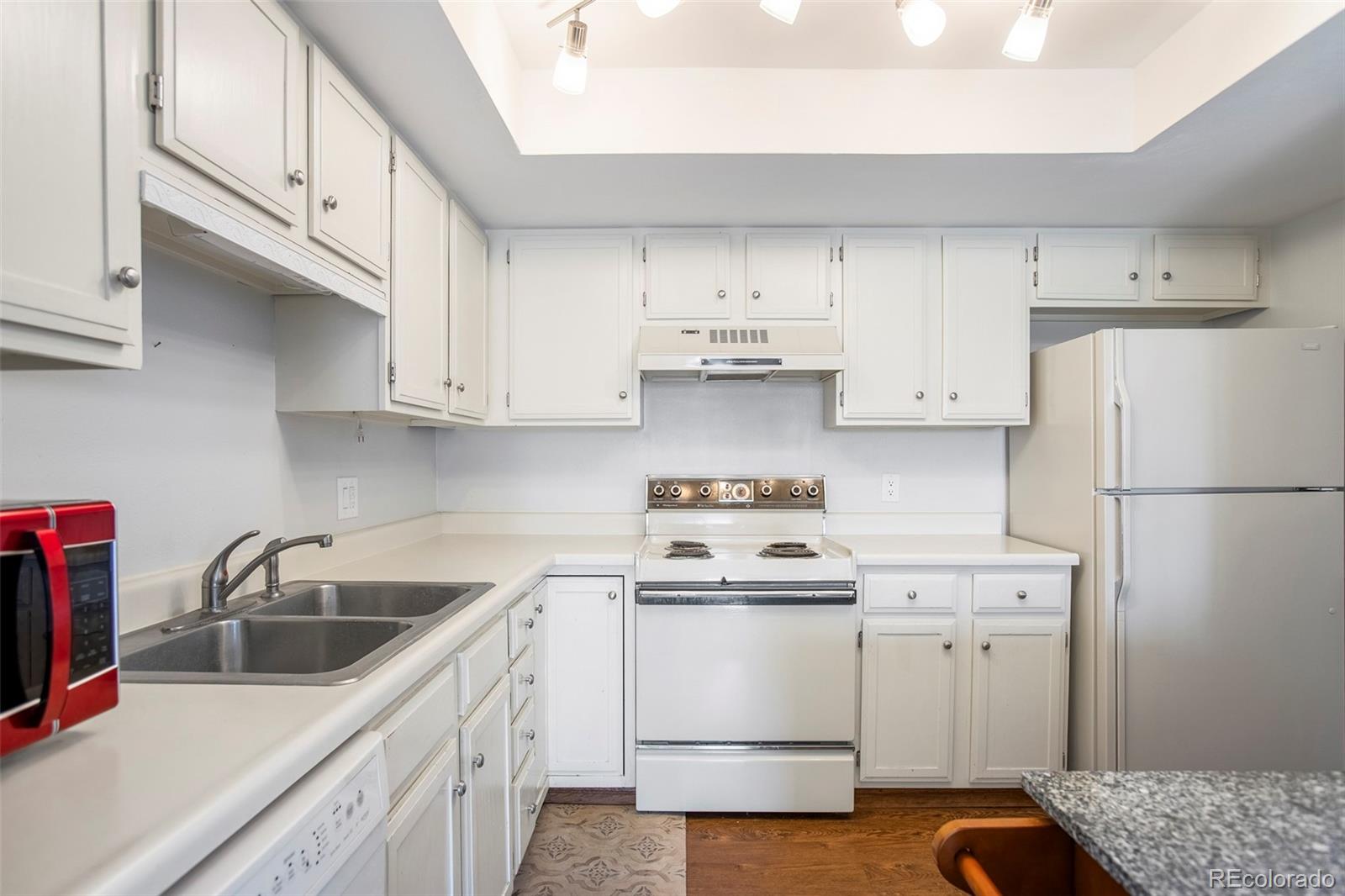 MLS Image #5 for 13850 e marina drive,aurora, Colorado