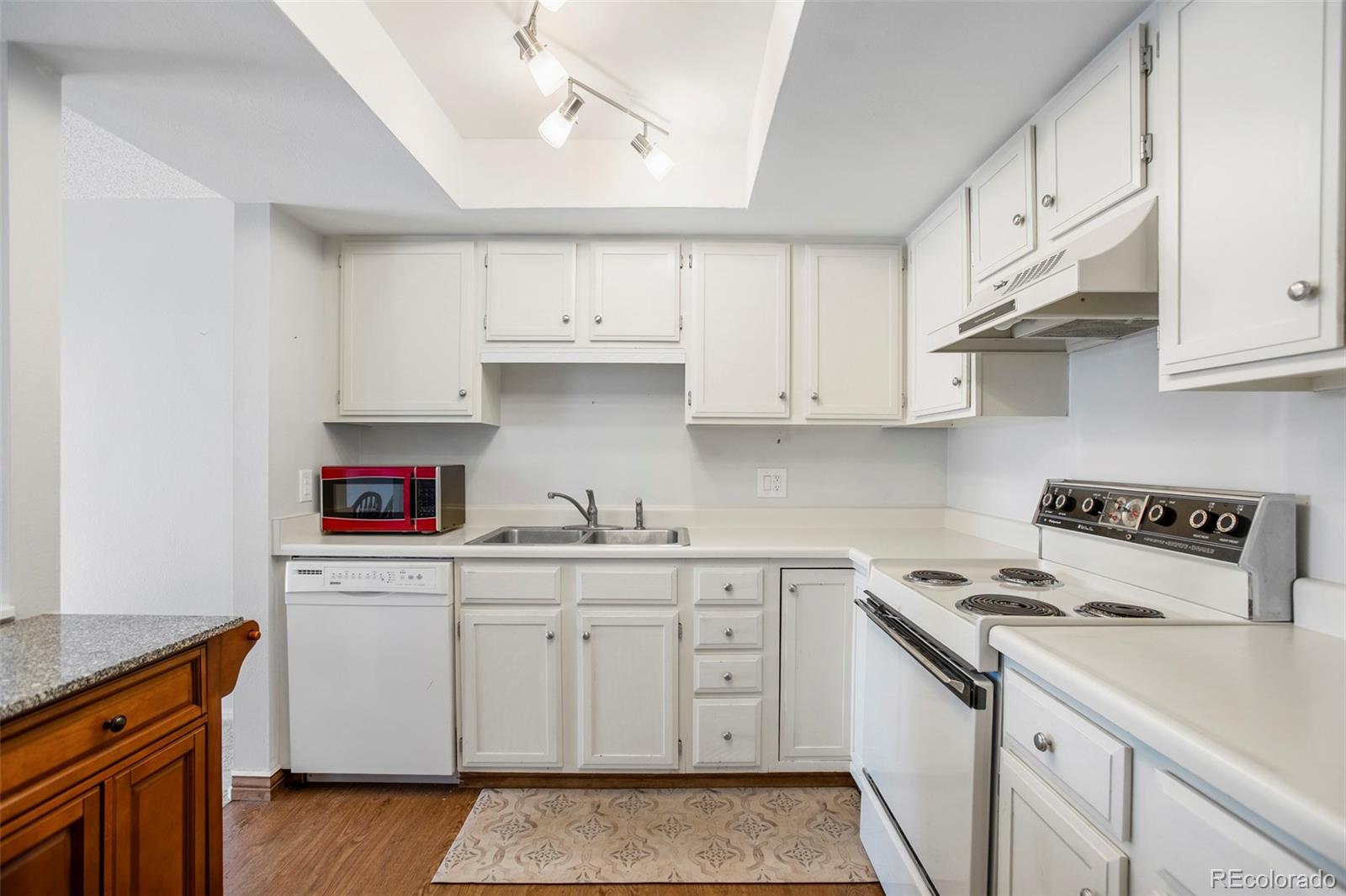 MLS Image #7 for 13850 e marina drive,aurora, Colorado