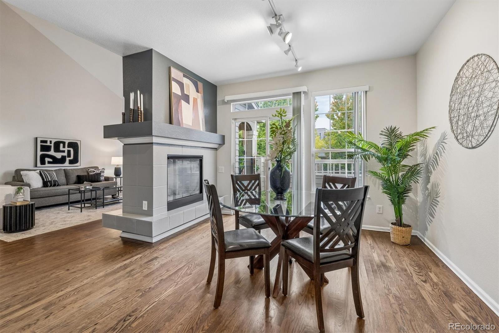 MLS Image #12 for 38  spruce street,denver, Colorado