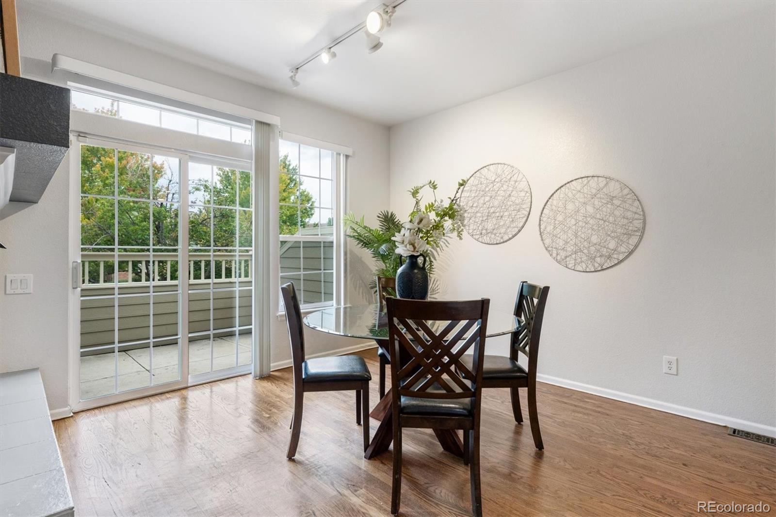 MLS Image #13 for 38  spruce street,denver, Colorado
