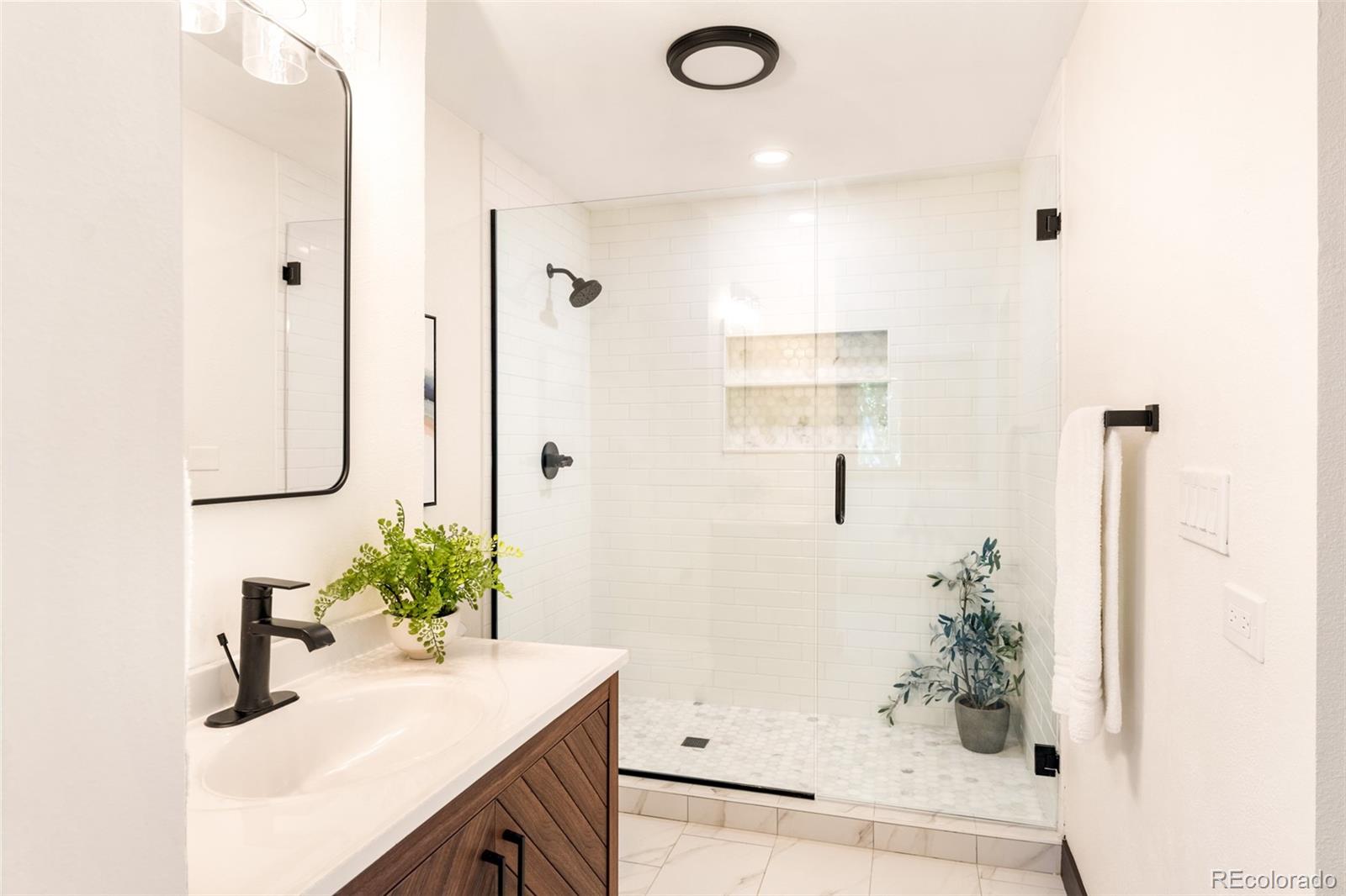 MLS Image #34 for 5295 w princeton drive,denver, Colorado
