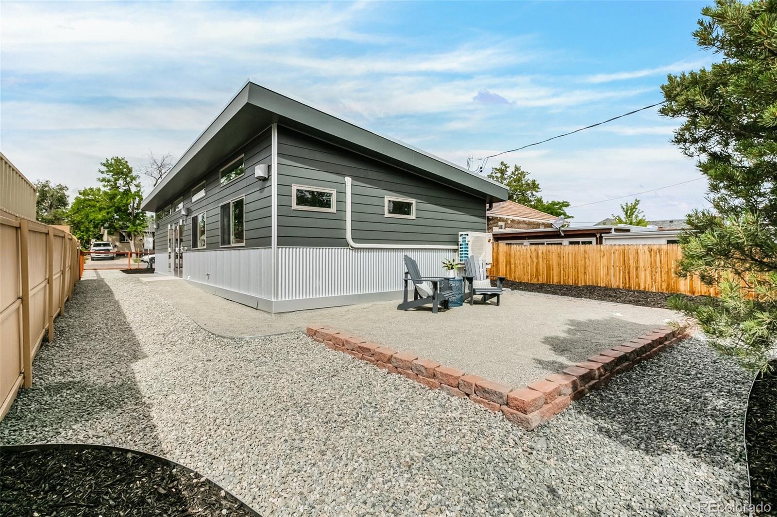 MLS Image #20 for 812 s eliot street,denver, Colorado