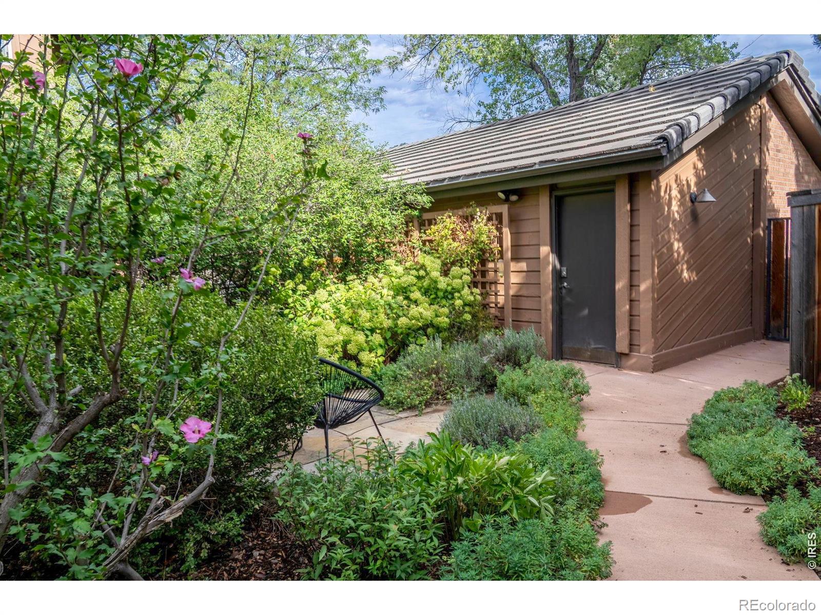 MLS Image #3 for 790  poplar avenue,boulder, Colorado