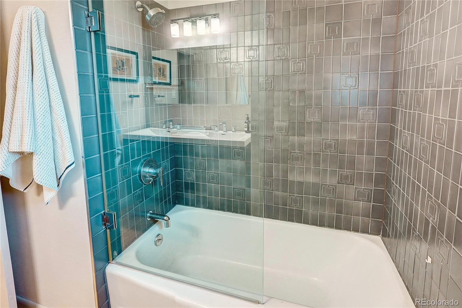 MLS Image #31 for 3532 s eudora way,denver, Colorado