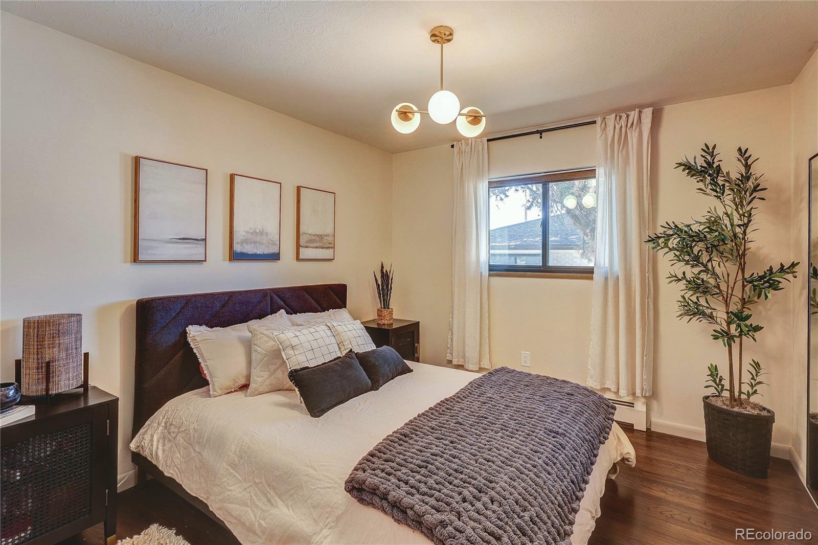 MLS Image #33 for 3532 s eudora way,denver, Colorado