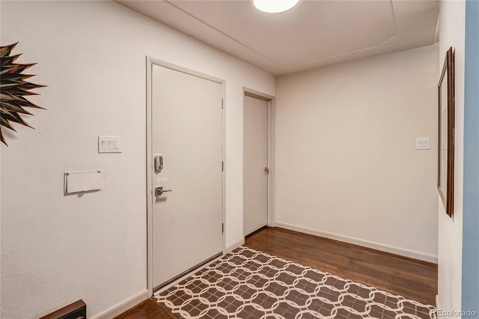 MLS Image #6 for 3532 s eudora way,denver, Colorado