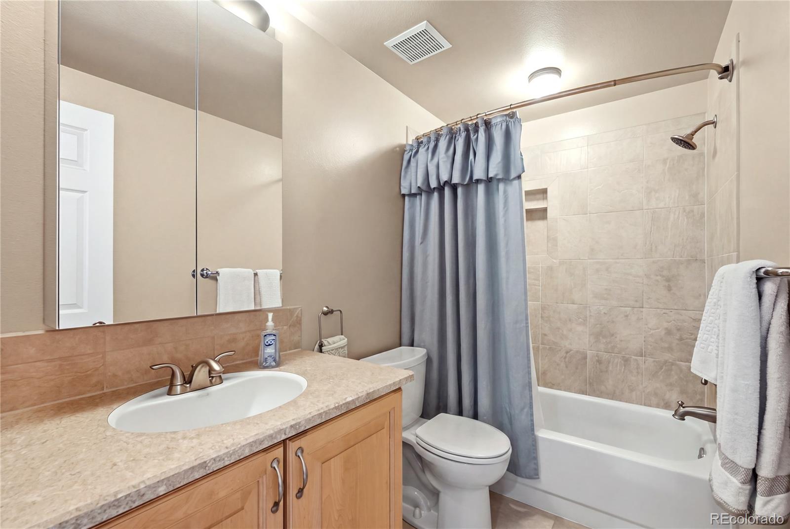 MLS Image #27 for 2995 w long court,littleton, Colorado