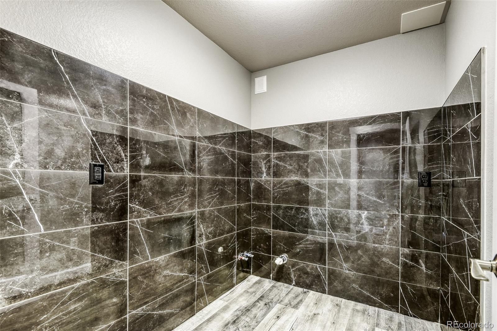 MLS Image #38 for 24357 e fremont drive,aurora, Colorado