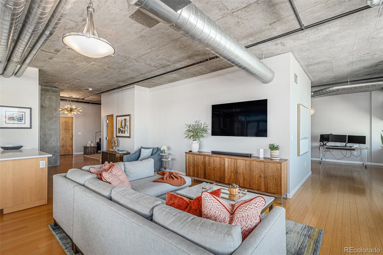 MLS Image #10 for 1401  wewatta street,denver, Colorado