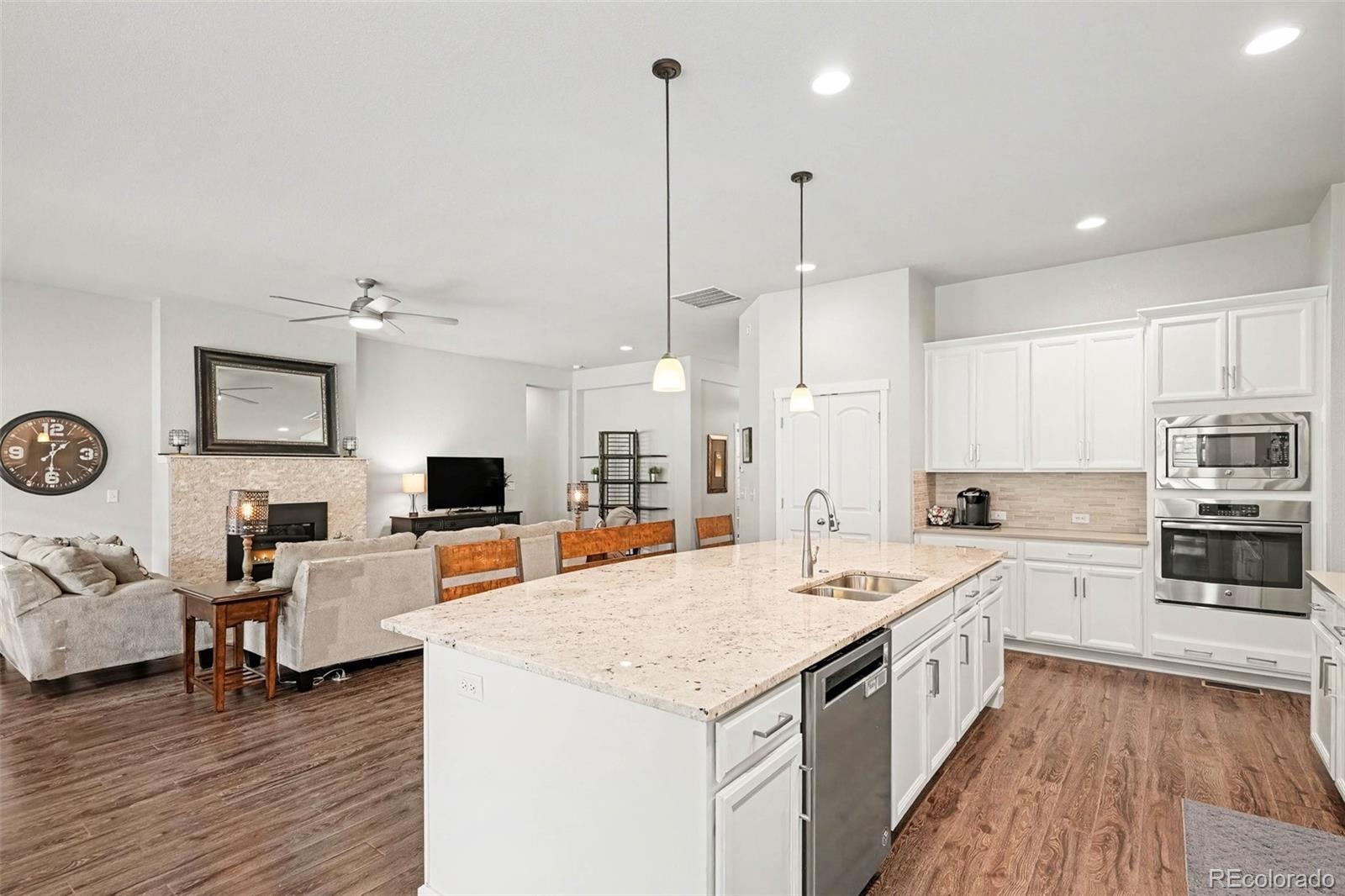 MLS Image #6 for 23411 e rockinghorse parkway,aurora, Colorado