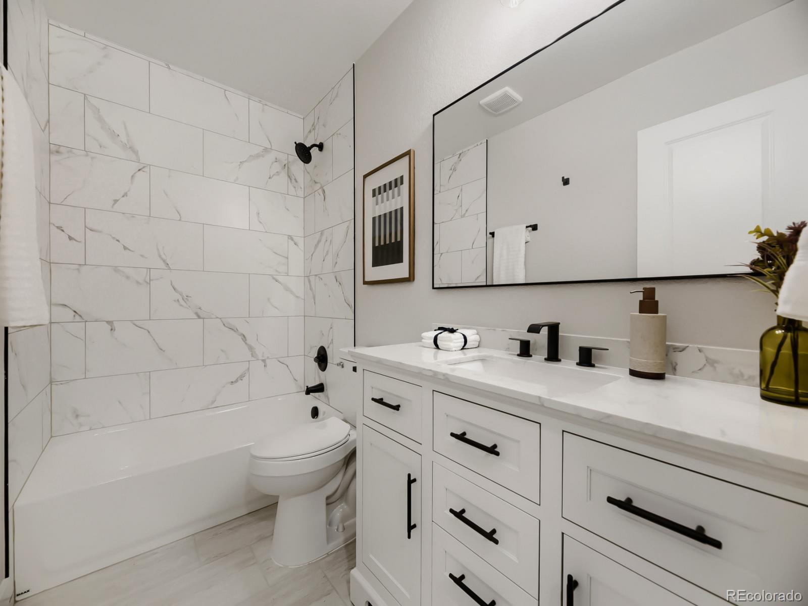 MLS Image #17 for 7711 s rosemary way,centennial, Colorado