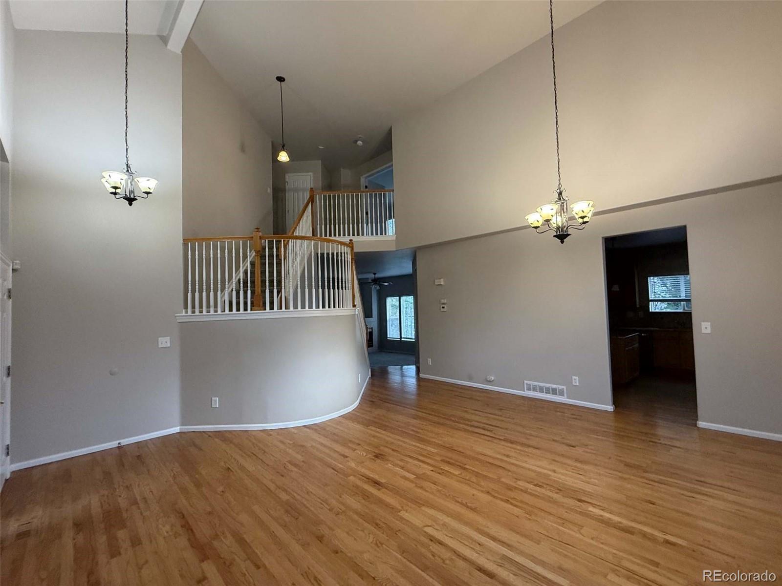 MLS Image #5 for 6111 s kirk street,aurora, Colorado