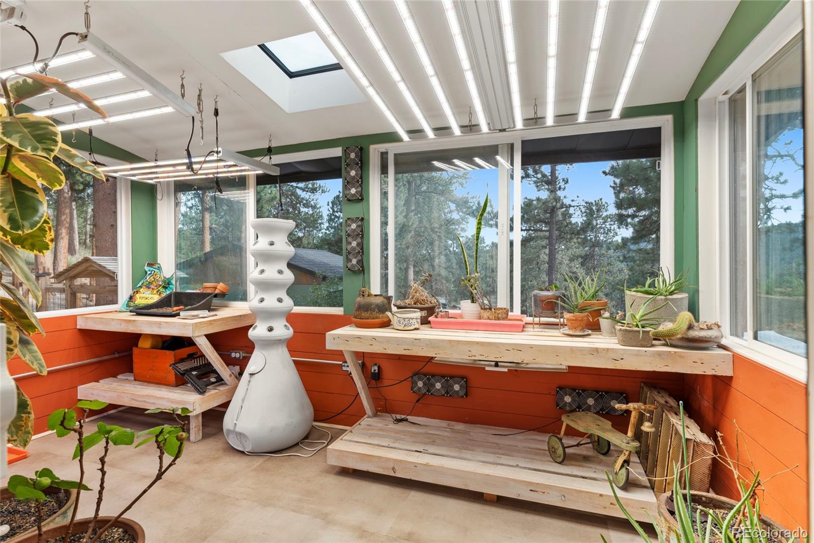 MLS Image #14 for 22937  pawnee road,indian hills, Colorado
