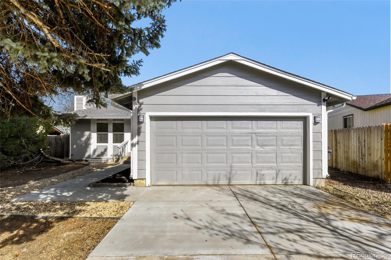 MLS Image #11 for 3584 s olathe way,aurora, Colorado
