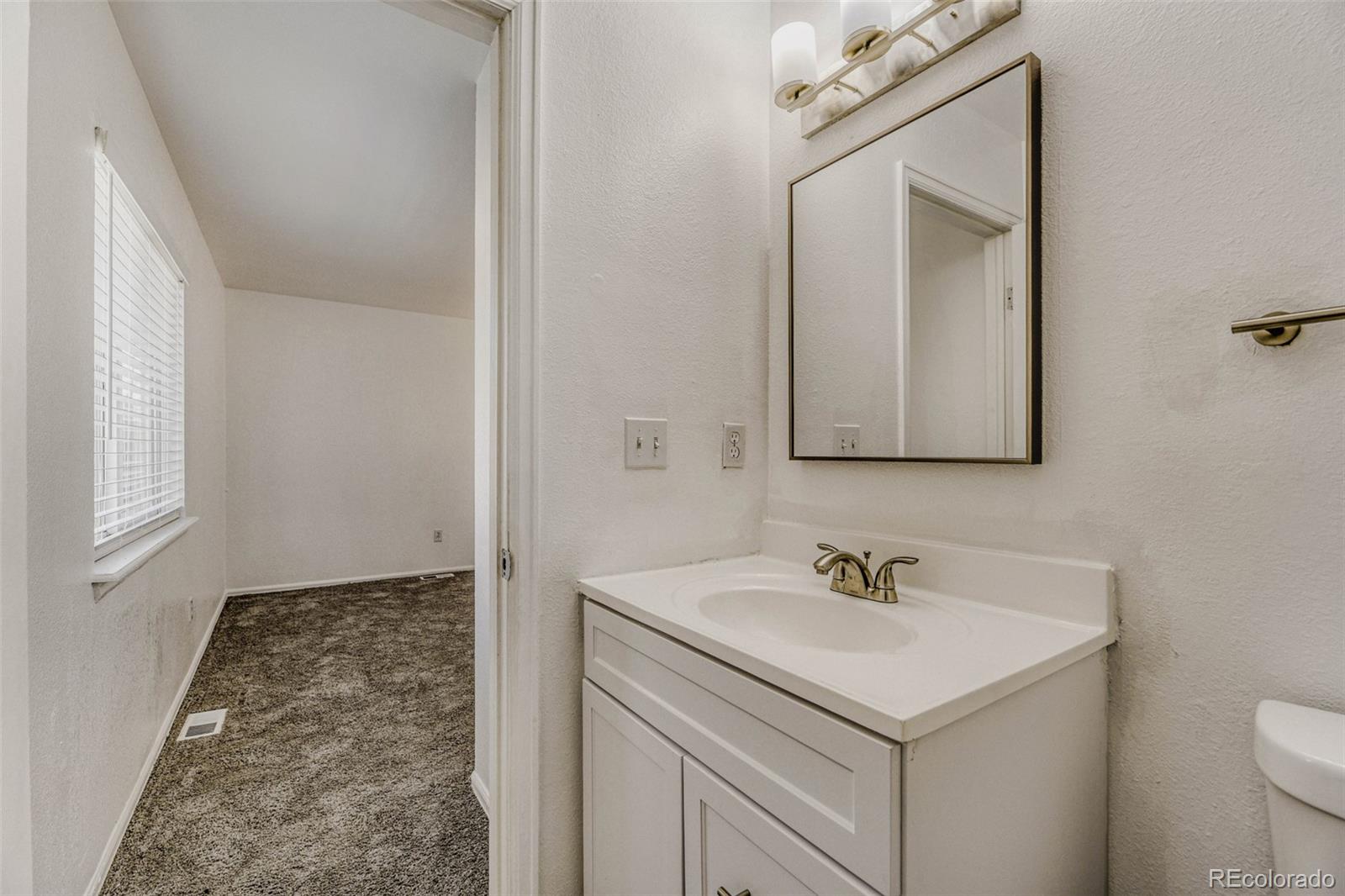 MLS Image #27 for 3584 s olathe way,aurora, Colorado