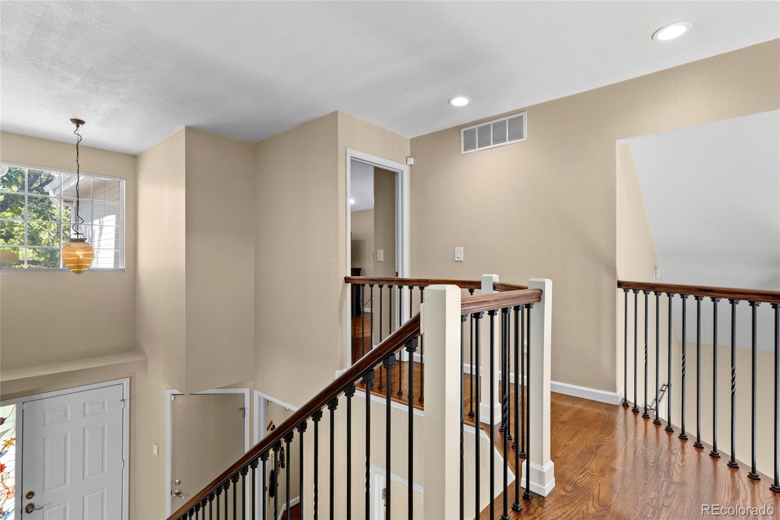 MLS Image #10 for 438 w jamison place,littleton, Colorado