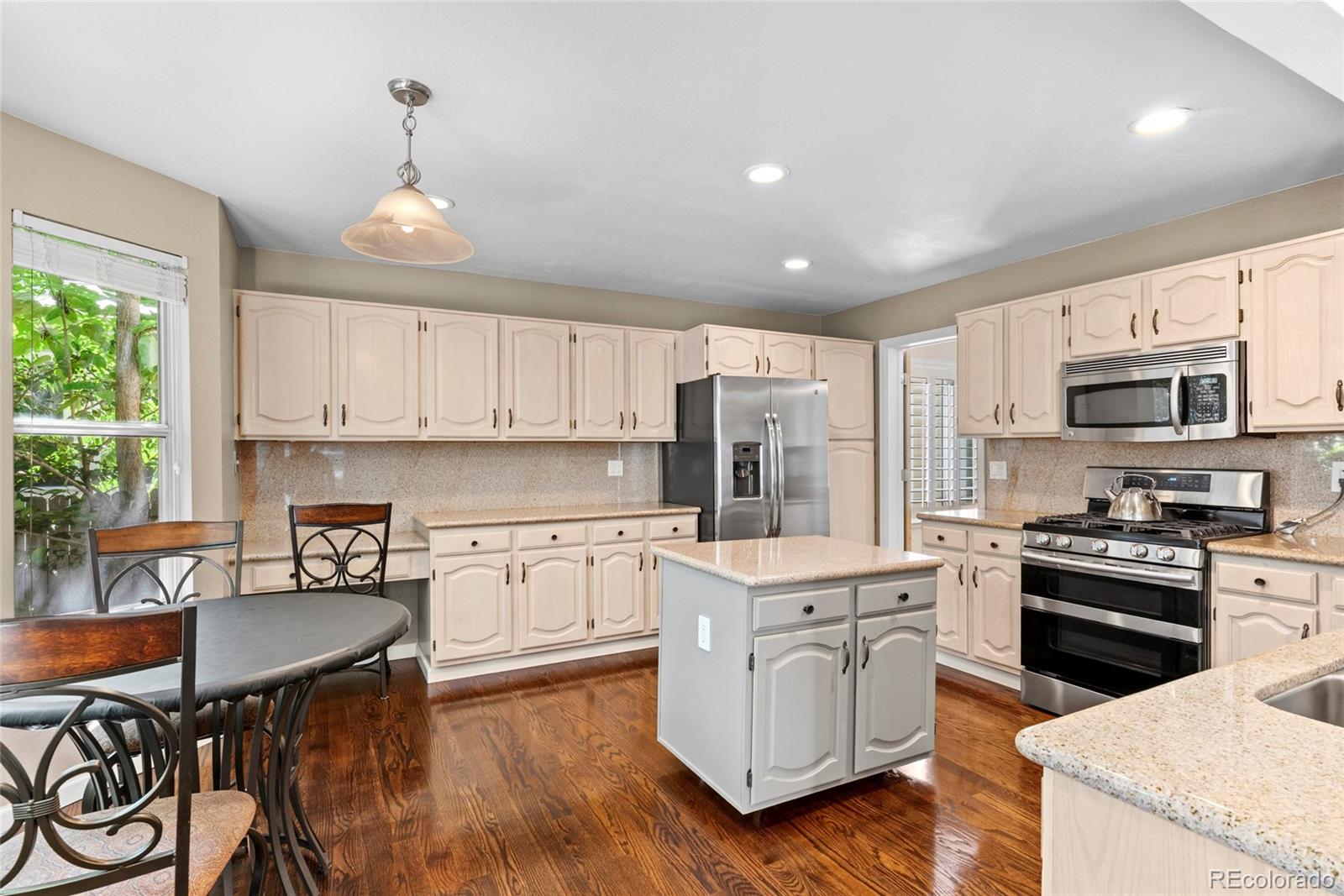 MLS Image #5 for 438 w jamison place,littleton, Colorado