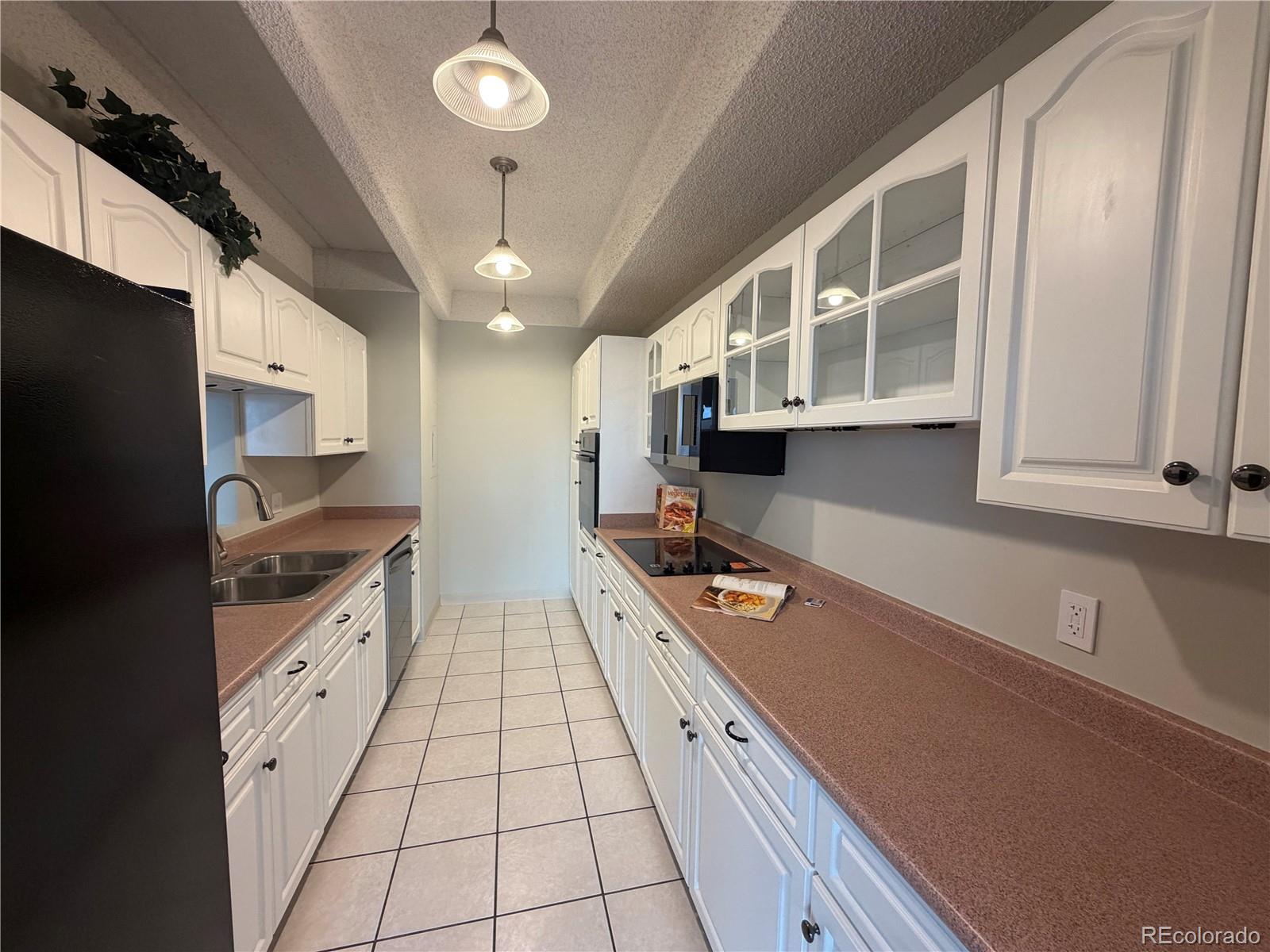 MLS Image #10 for 7865 e mississippi avenue,denver, Colorado