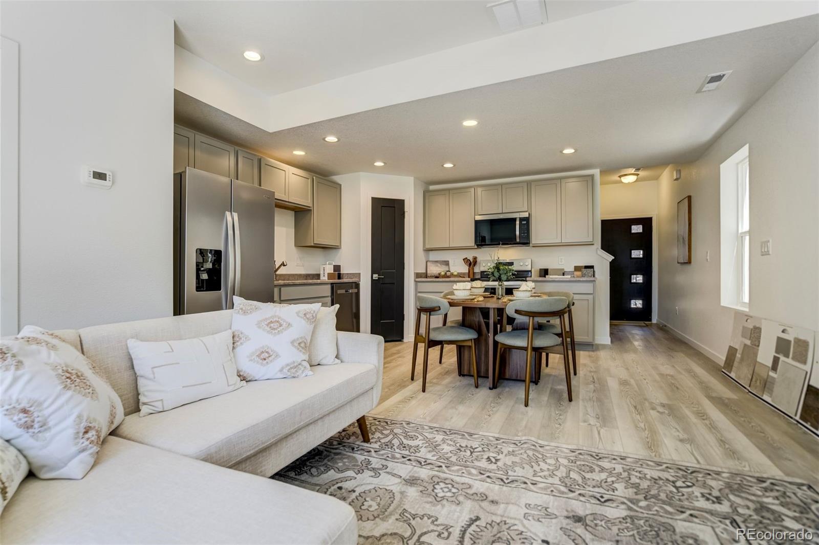 MLS Image #5 for 1881  erin loop,colorado springs, Colorado