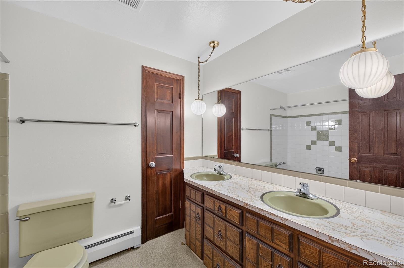 MLS Image #14 for 8298 w 72nd avenue,arvada, Colorado