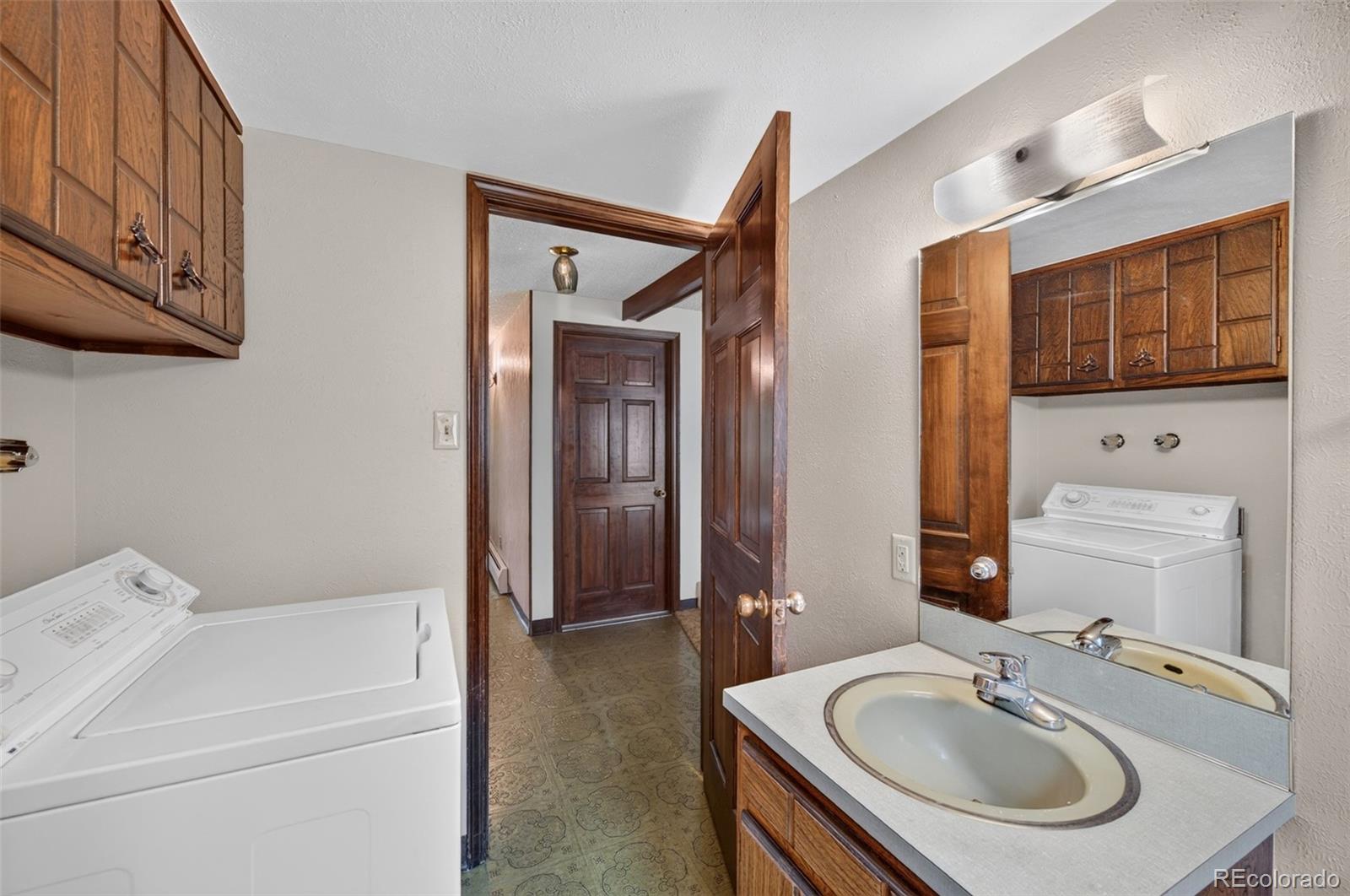 MLS Image #20 for 8298 w 72nd avenue,arvada, Colorado