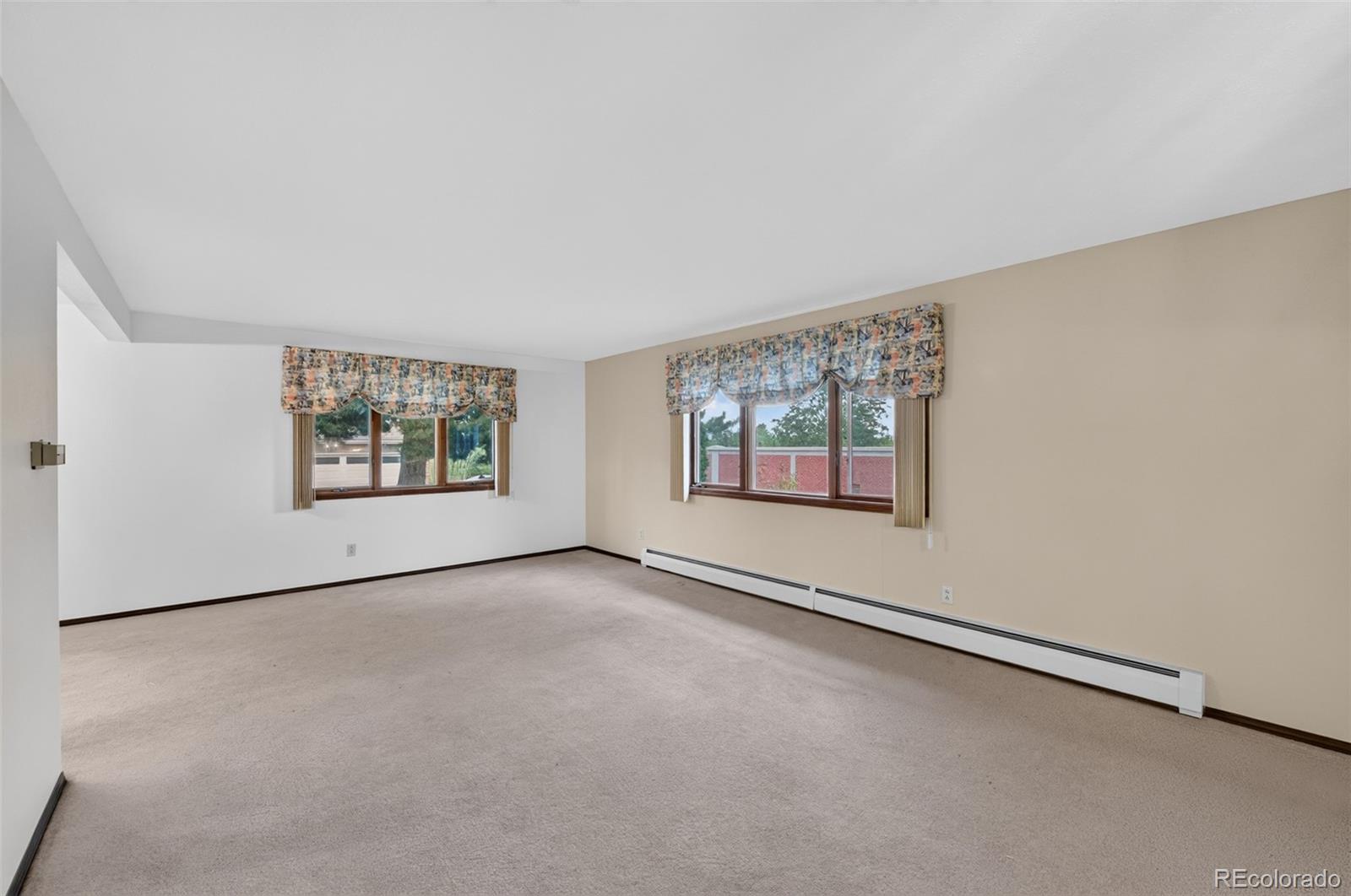 MLS Image #4 for 8298 w 72nd avenue,arvada, Colorado
