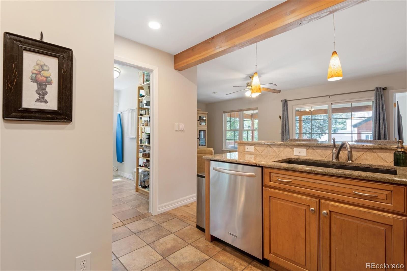 MLS Image #7 for 1561 s milwaukee street,denver, Colorado