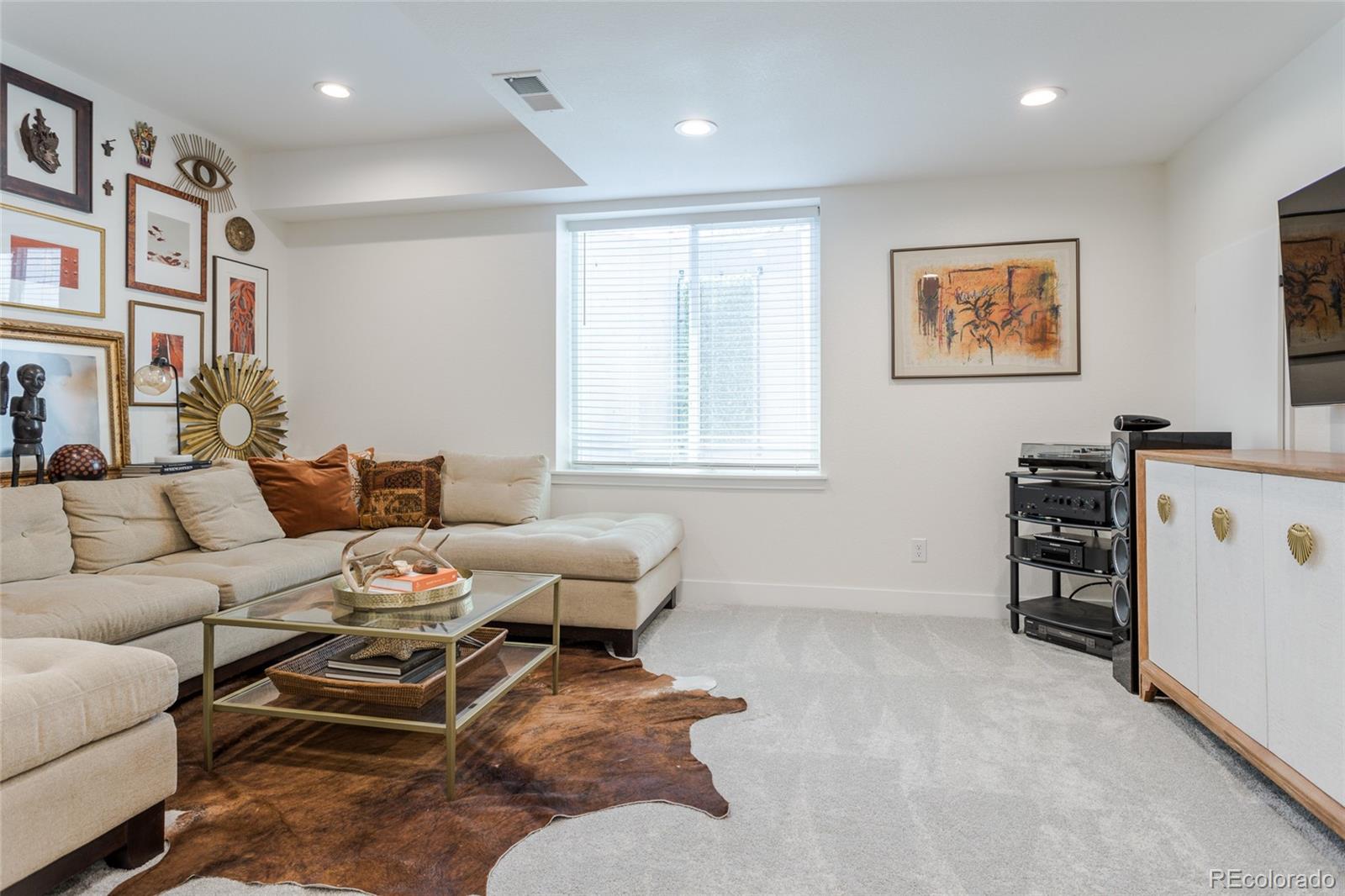 MLS Image #26 for 9759 e 62nd drive,denver, Colorado