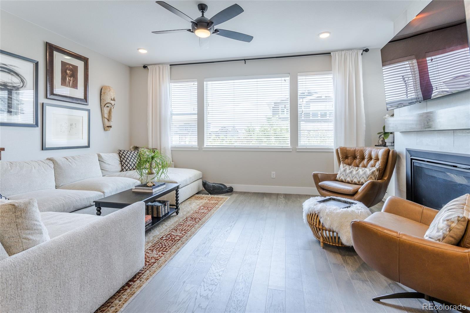 MLS Image #4 for 9759 e 62nd drive,denver, Colorado