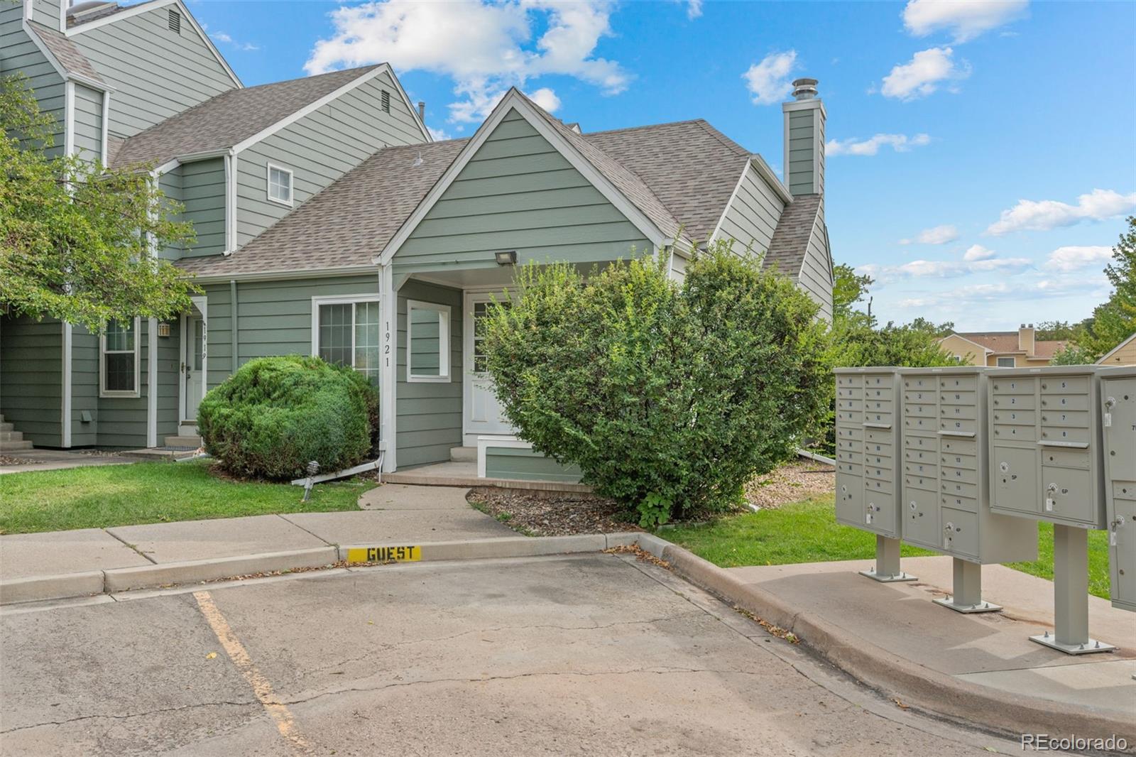 MLS Image #2 for 1921 s balsam street,denver, Colorado
