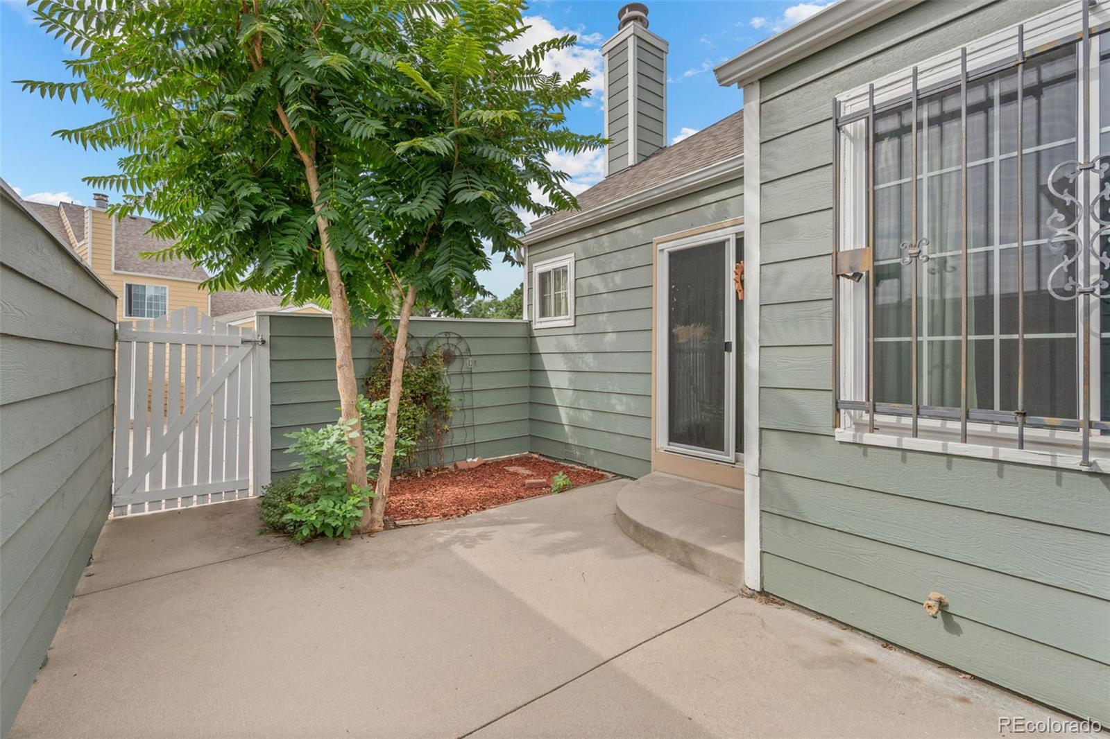 MLS Image #28 for 1921 s balsam street,denver, Colorado